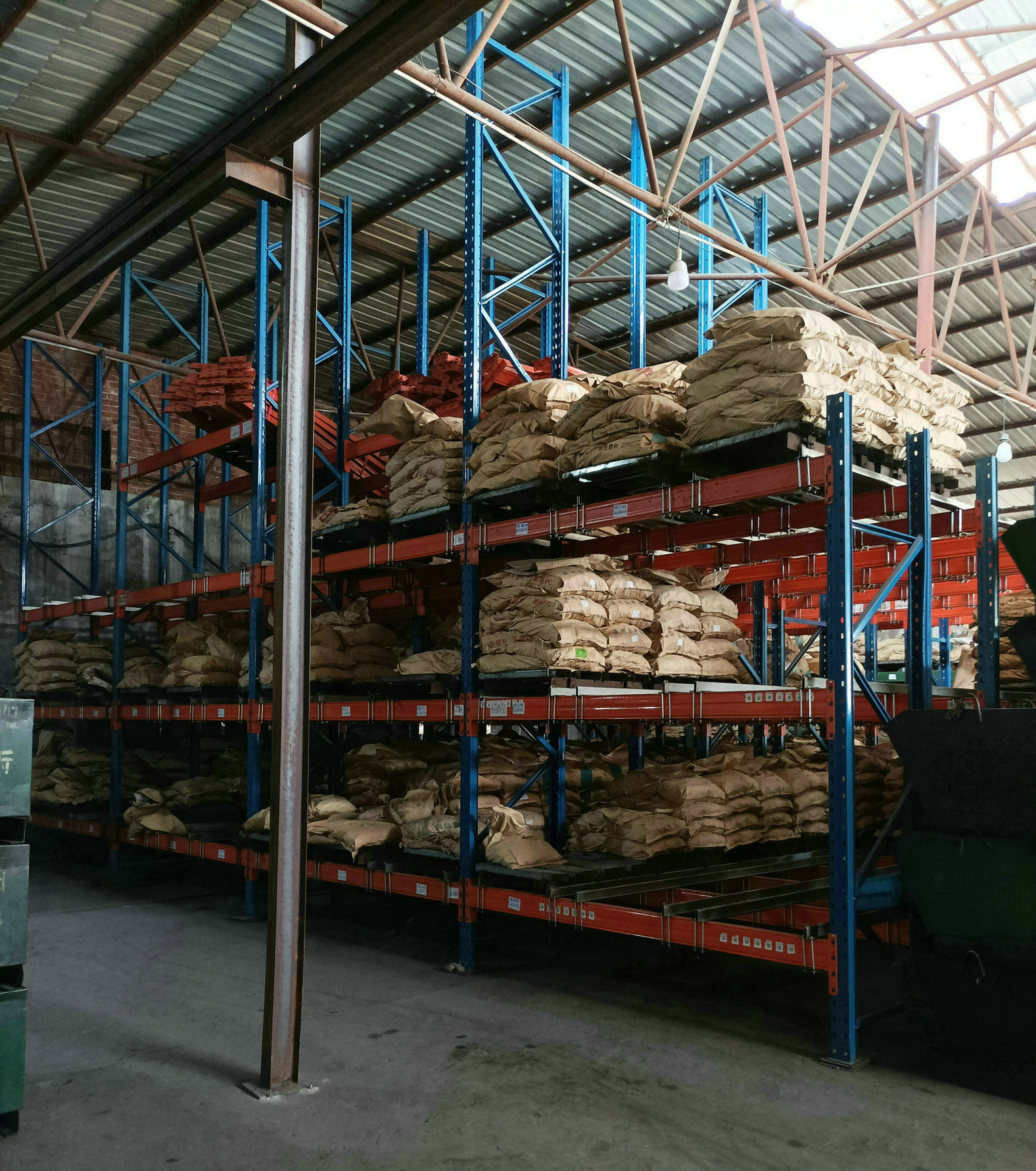 生產(chǎn)設(shè)備環(huán)境